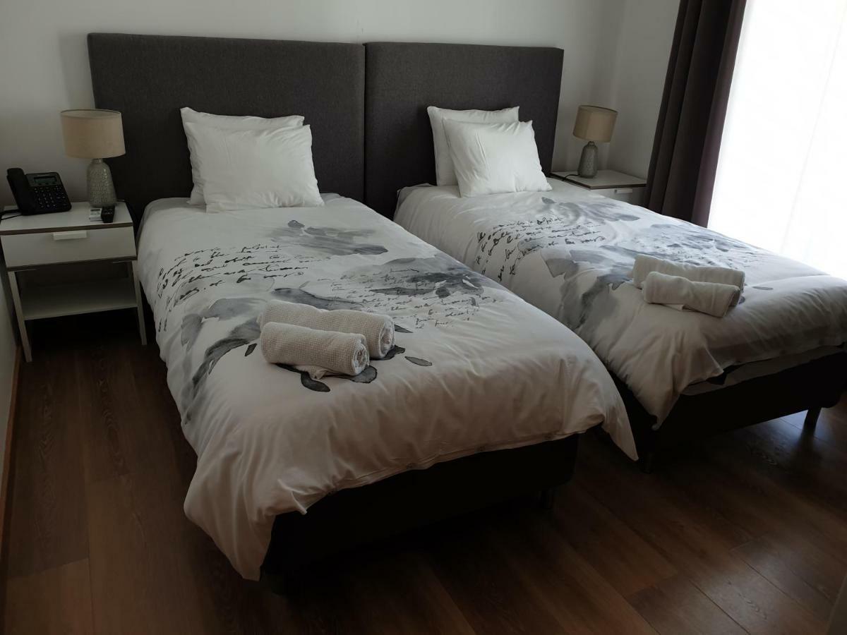 Oceanoasis Hostel Olhão Екстериор снимка