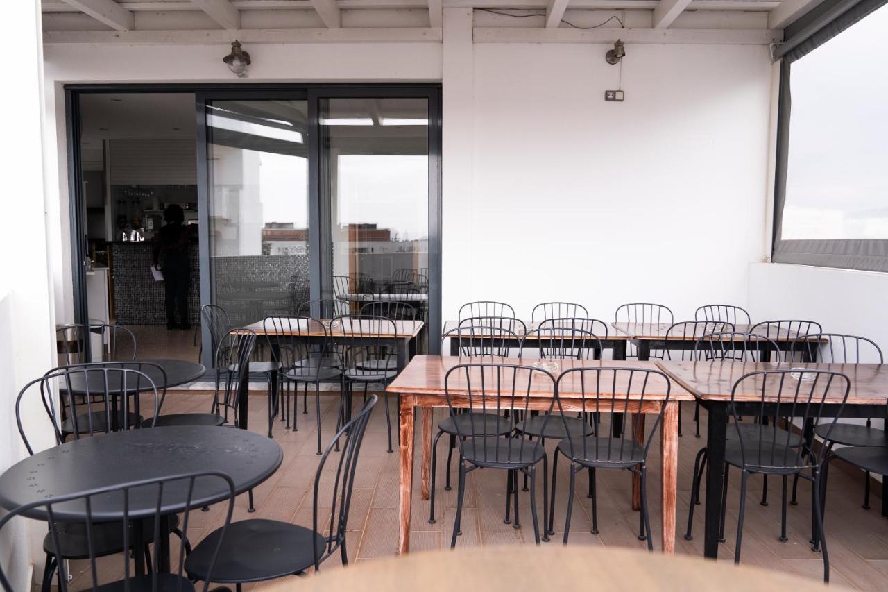 Oceanoasis Hostel Olhão Екстериор снимка
